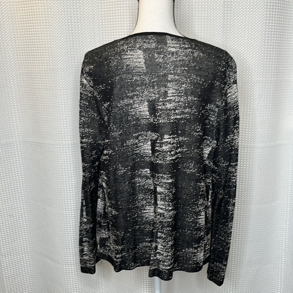 Eileen Fisher Linen Blend Knit Cardigan Italian Yarn Size Medium Black & White - Picture 5 of 9